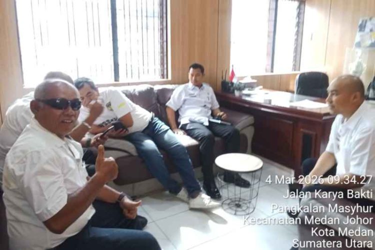 Ketua Jaringan Informasi Nasional Koordinasi dengan Camat Medan Johor Bahas Kebersihan Kanal